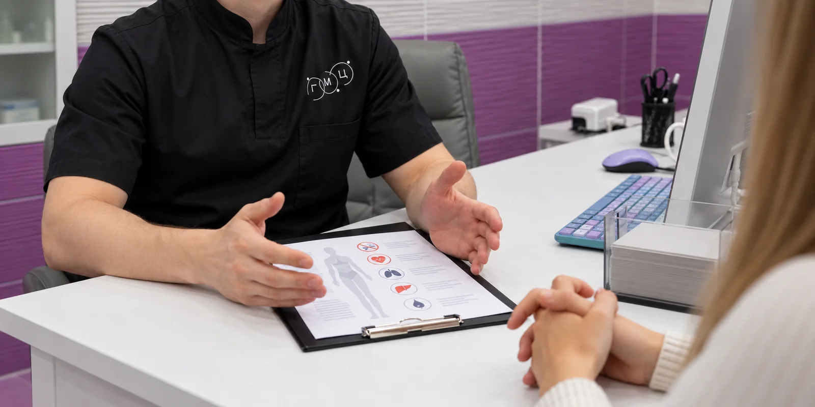 A surgeon discusses contraindications to bariatric surgery with a patient
