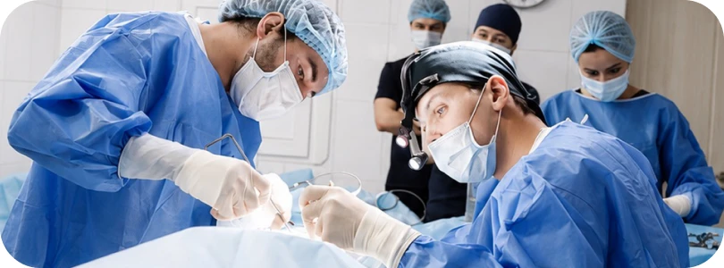 City Medical Centre surgeons in the operating room